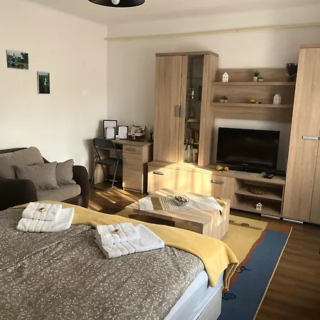 East Apartment Pecs