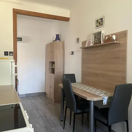 Apartment East *
